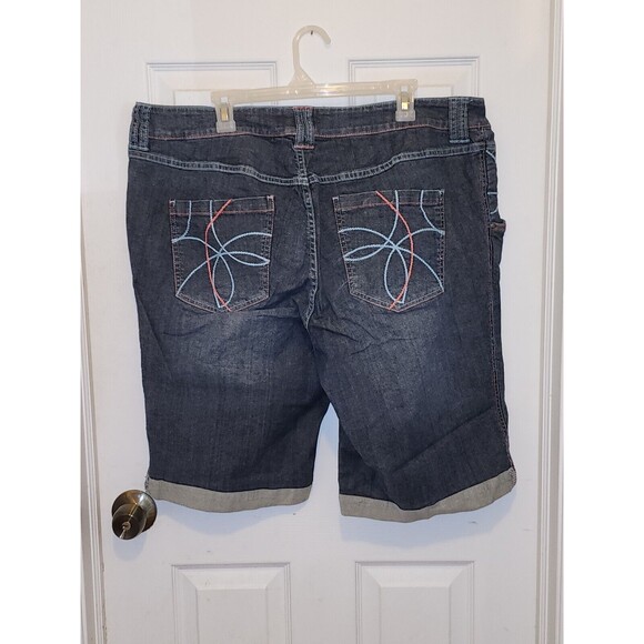 Venezia Denim Shorts Size 22 - Picture 1 of 4